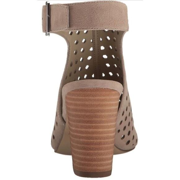 NWB Marc Fisher Berdie Taupe Suede Booties - Picture 6 of 7